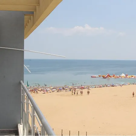 Apartamento In Kristal Complex *
