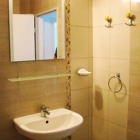 In Kristal Complex Apartamento