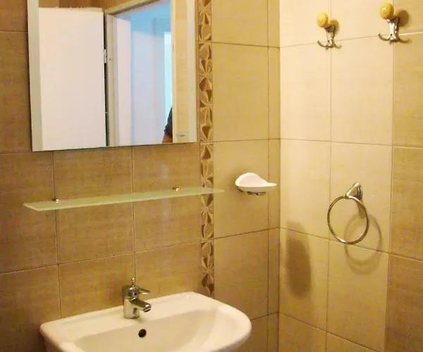 In Kristal Complex Apartamento